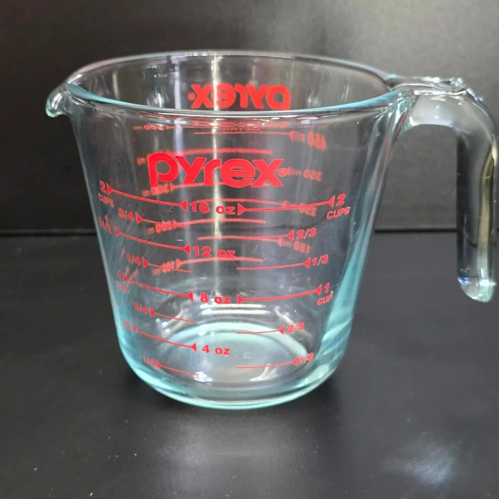 Pyrex Measuring Cup 2 Cup Clear Glass Red Lettering 16oz 500ml Kitchenware